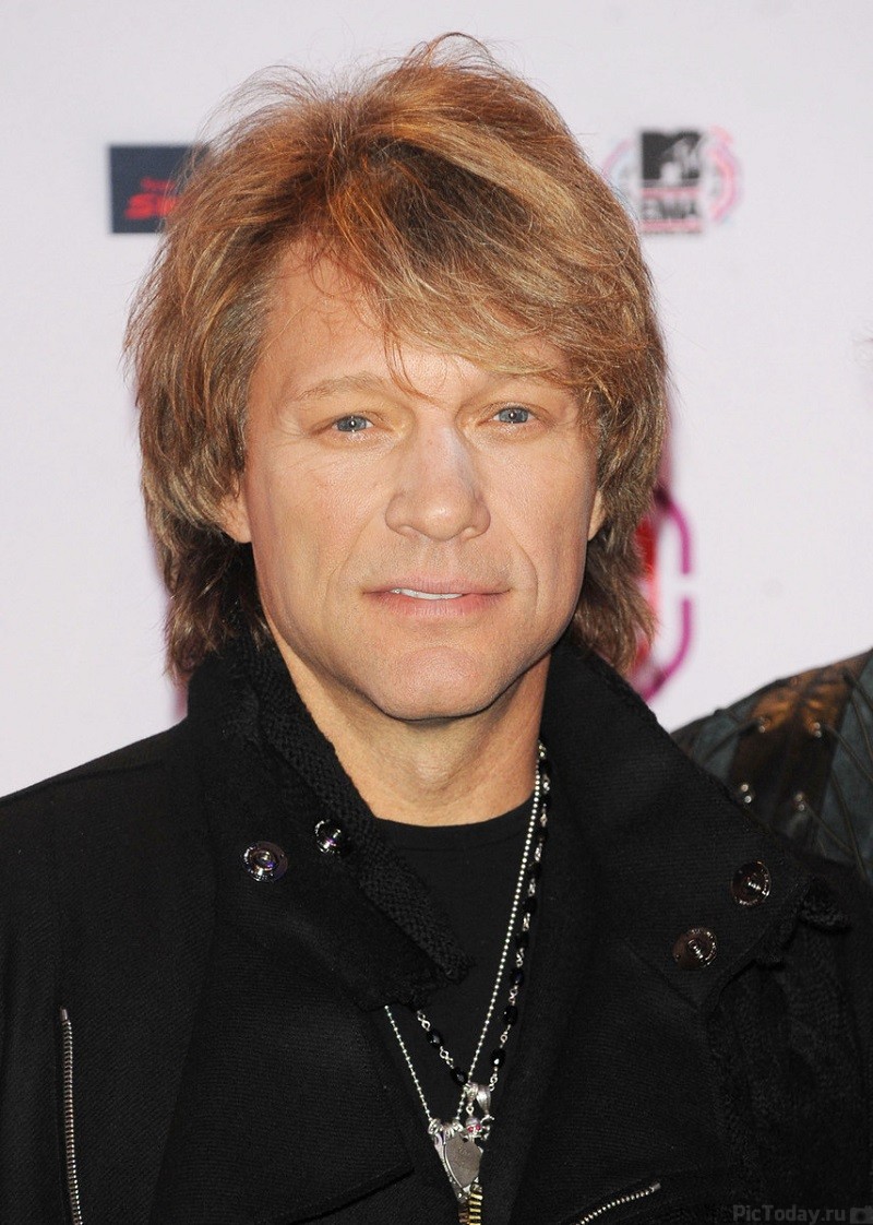 Bon Jovi восени 2011 року відкрив перший ресторан «Soul Kitchen» (штат Нью-Джерсі) в рамках свого проекту по боротьбі з убогістю